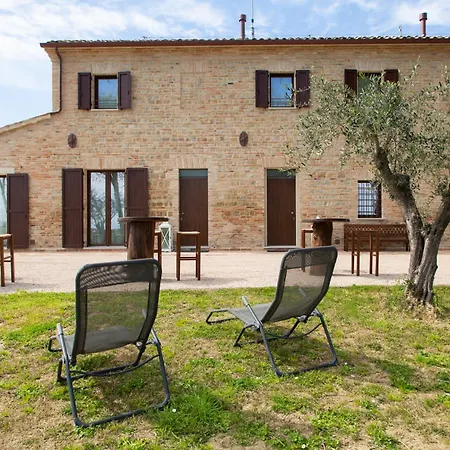 Il Casolare Bed & Breakfast *